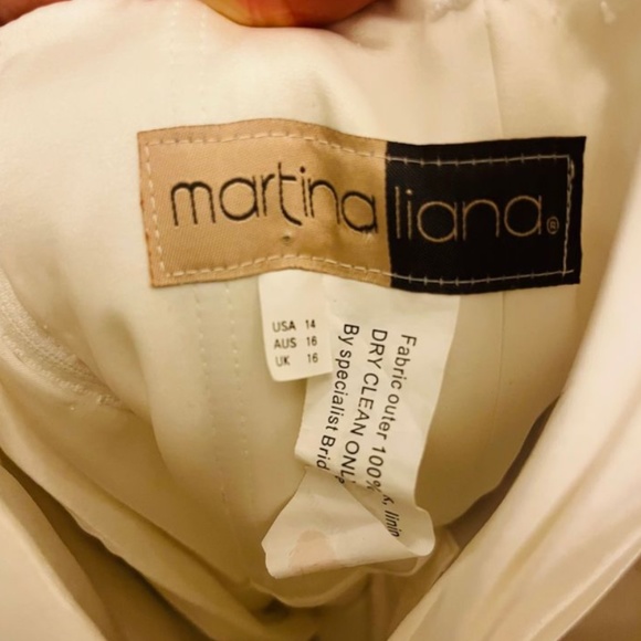 Martina Liana 1486 Wedding Dress - Picture 4 of 5